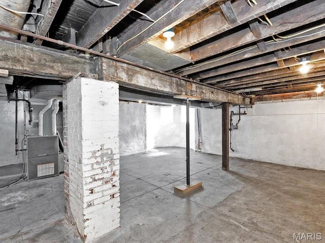 4213 Washington Boulevard, St Louis, MO 63108