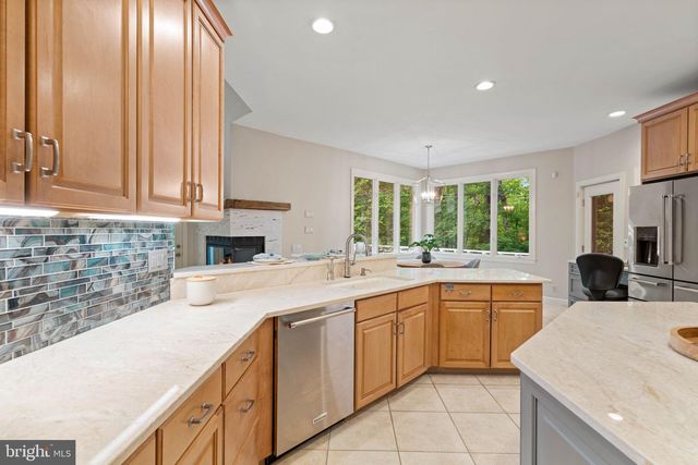 3208 UPPER WYNNEWOOD PL, Herndon, VA 20171