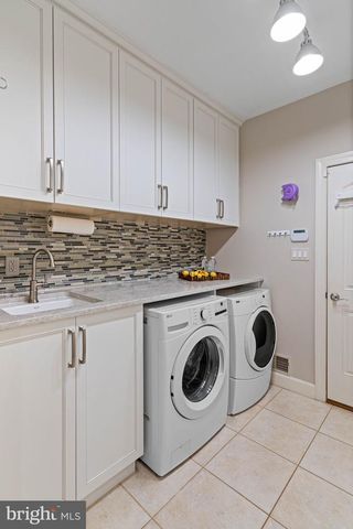 3208 UPPER WYNNEWOOD PL, Herndon, VA 20171