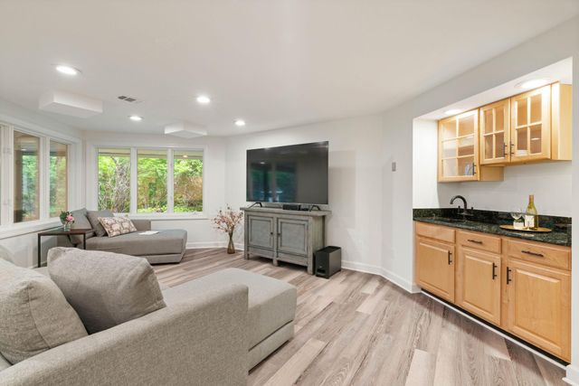 3208 UPPER WYNNEWOOD PL, Herndon, VA 20171
