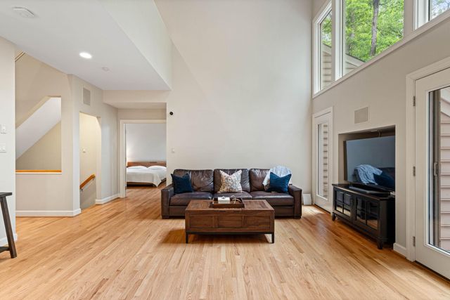 3208 UPPER WYNNEWOOD PL, Herndon, VA 20171