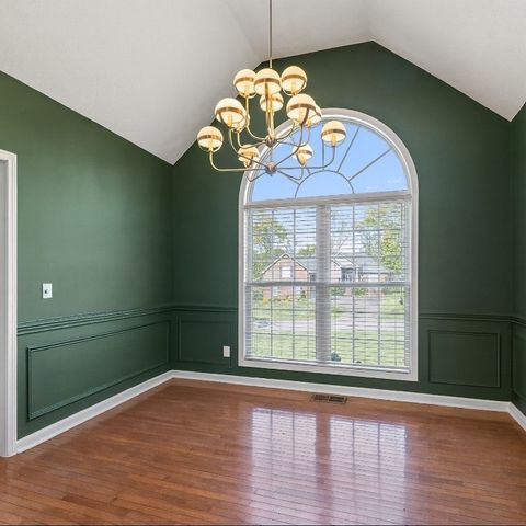 262 Bayhill Dr, Gallatin, TN 37066