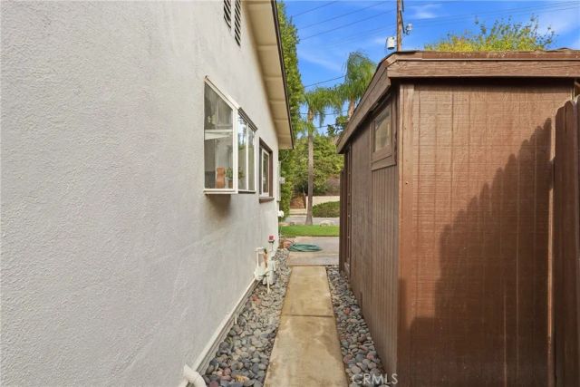 24308 Highlander Road, West Hills, CA 91307