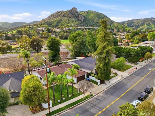 24308 Highlander Road, West Hills, CA 91307