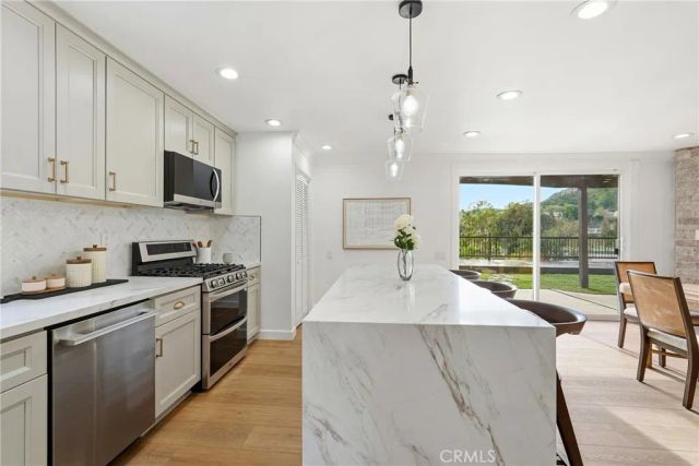 24308 Highlander Road, West Hills, CA 91307