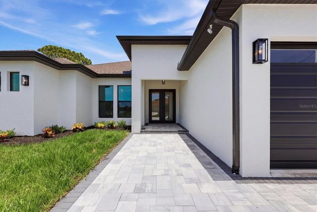 166 MEDALIST ROAD, Rotonda West, FL 33947