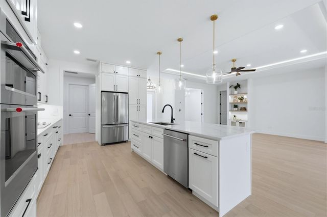 166 MEDALIST ROAD, Rotonda West, FL 33947