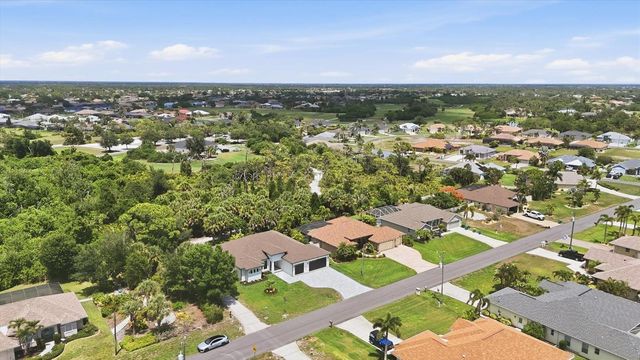 166 MEDALIST ROAD, Rotonda West, FL 33947