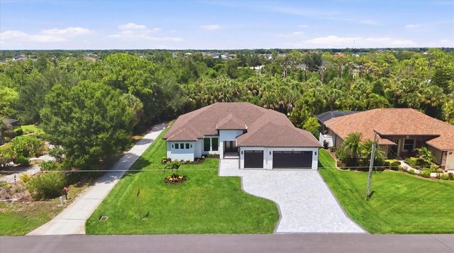 166 MEDALIST ROAD, Rotonda West, FL 33947