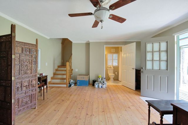 301 Ryan Avenue, Burleson, TX 76028