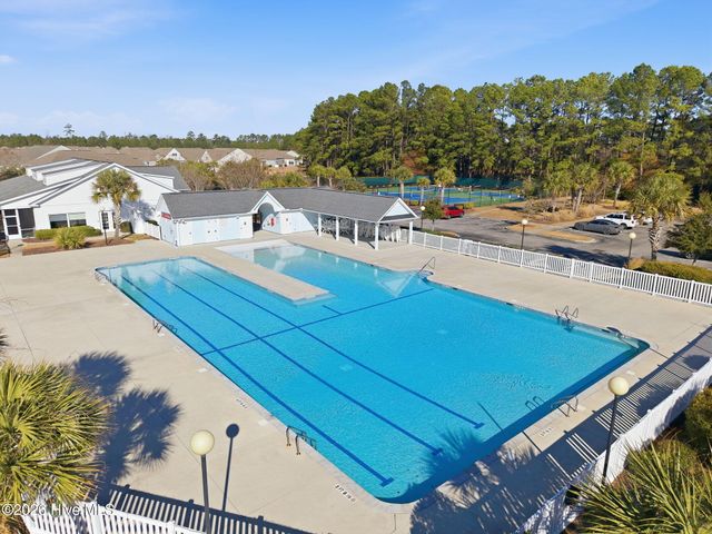 211 Cable Lake Circle, Calabash, NC 28467