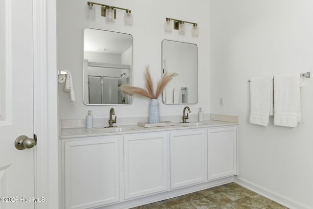 211 Cable Lake Circle, Calabash, NC 28467