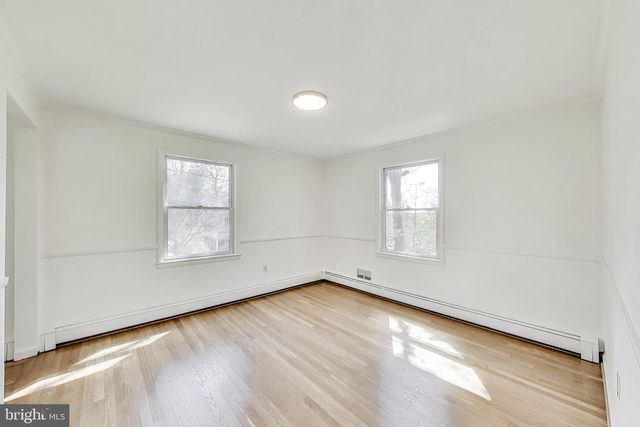 3212 CREST AVE, Cheverly, MD 20785