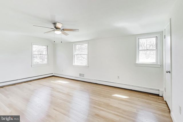 3212 CREST AVE, Cheverly, MD 20785