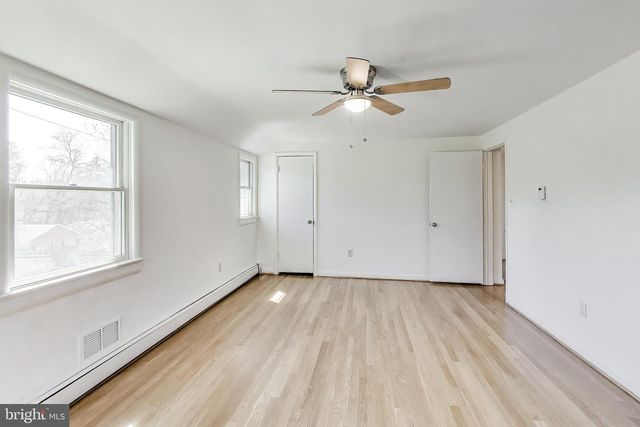 3212 CREST AVE, Cheverly, MD 20785