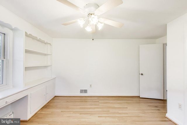 3212 CREST AVE, Cheverly, MD 20785