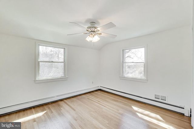 3212 CREST AVE, Cheverly, MD 20785