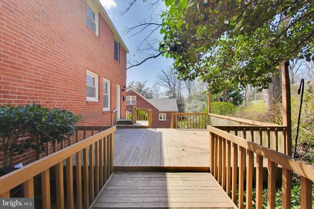 3212 CREST AVE, Cheverly, MD 20785