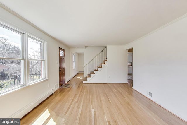 3212 CREST AVE, Cheverly, MD 20785