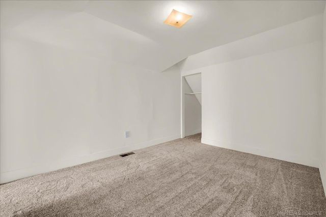 738 N Ninth Street, Saint Clair, MI 48079