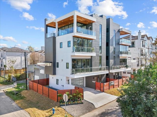 516 Reinerman Street, Houston, TX 77007