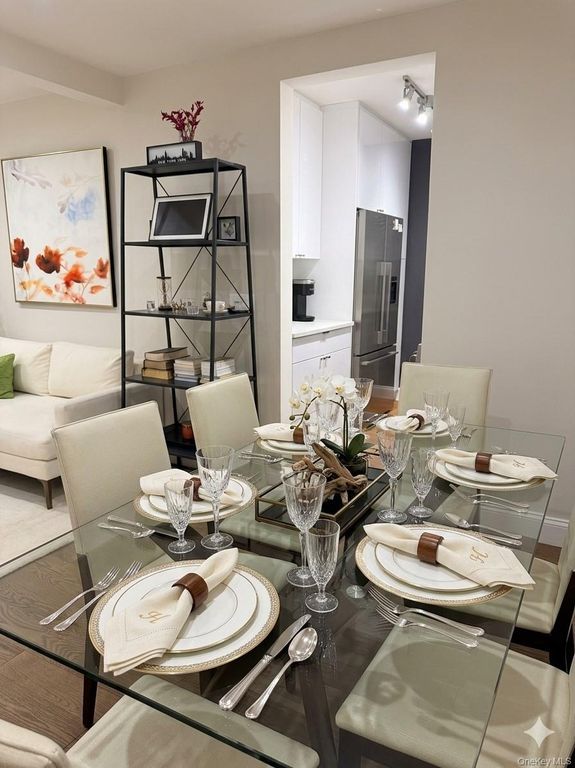 65-15 38th Avenue 6R, Woodside, NY 11377 — photo 4