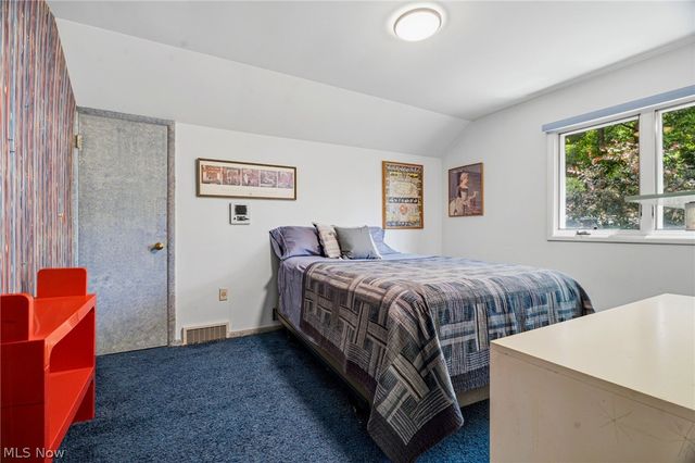 4411 University Pky, University Heights, OH 44118
