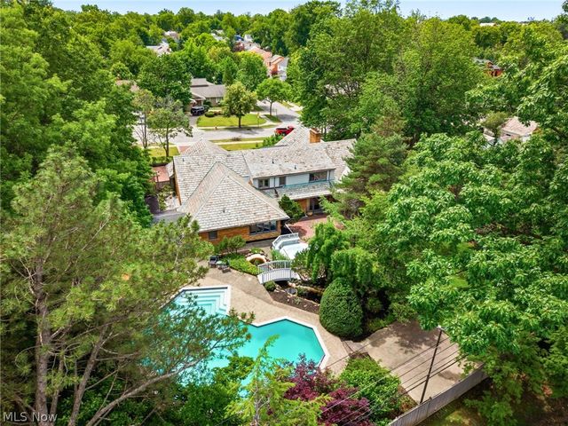 4411 University Pky, University Heights, OH 44118
