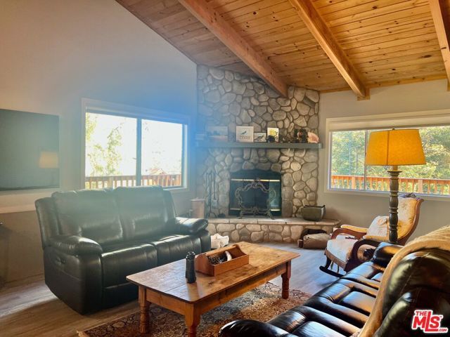 15328 Acacia Way, Pine Mtn Club, CA 93222