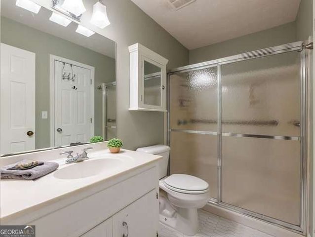 2497 Greenglade Road NE, Atlanta, GA 30345