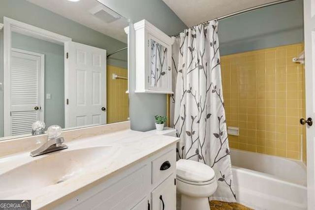 2497 Greenglade Road NE, Atlanta, GA 30345