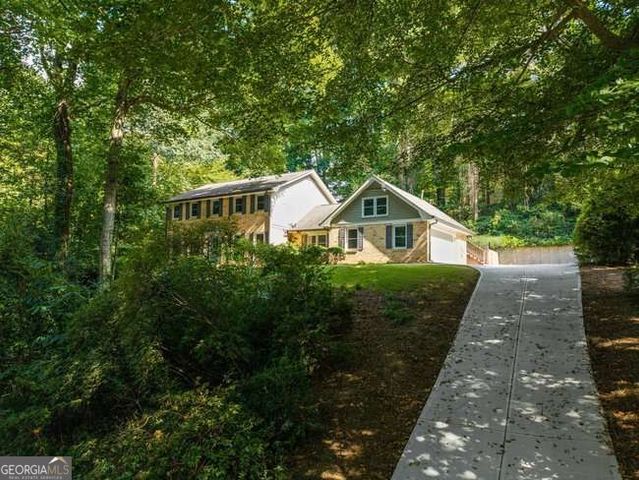 2497 Greenglade Road NE, Atlanta, GA 30345