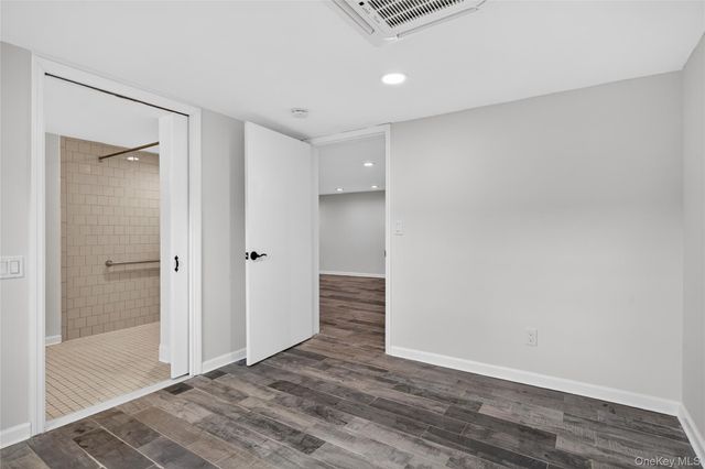 36 Sands Point Road, Washingtonville, NY 10992