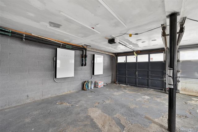 36 Sands Point Road, Washingtonville, NY 10992