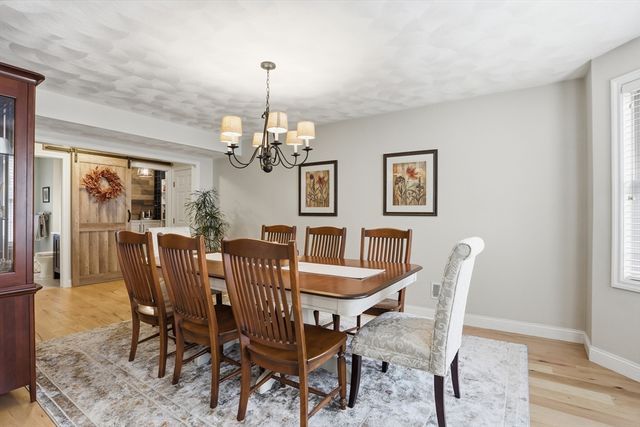 7 Jills Way 7, Tewksbury, MA 01876