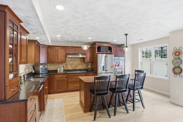 7 Jills Way 7, Tewksbury, MA 01876