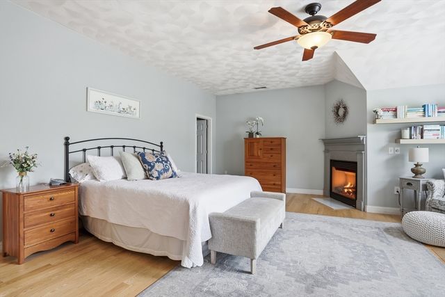 7 Jills Way 7, Tewksbury, MA 01876