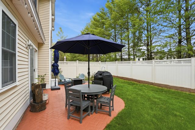 7 Jills Way 7, Tewksbury, MA 01876