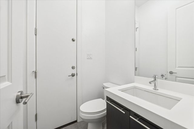 2011 Colorado Street, Houston, TX 77007