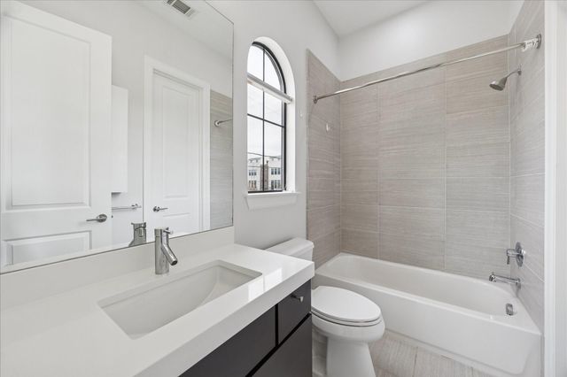 2011 Colorado Street, Houston, TX 77007