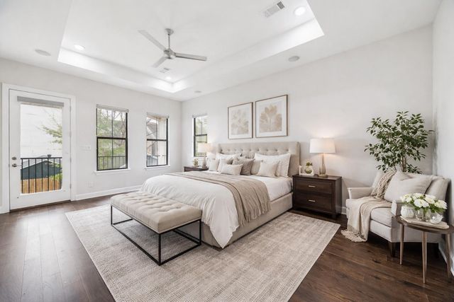 2011 Colorado Street, Houston, TX 77007