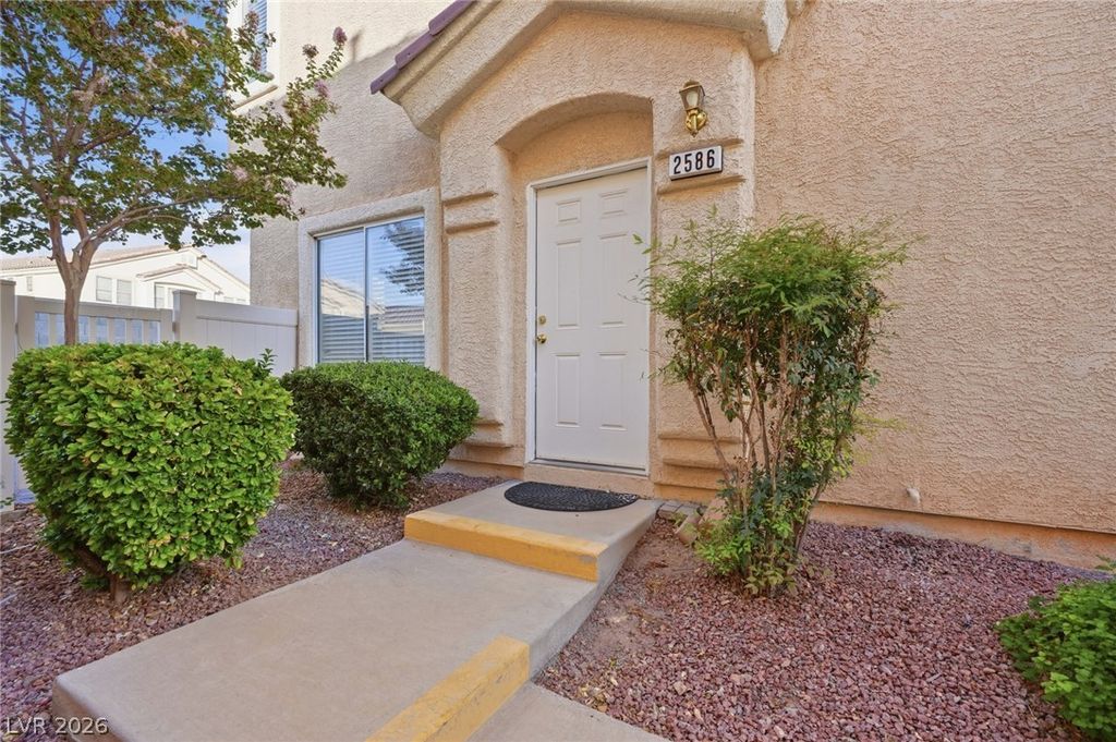 2586 Velez Valley Way, Henderson, NV 89002 — photo 3
