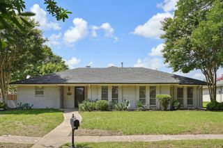 2709 S Hillbrier Circle, Plano, TX 75075