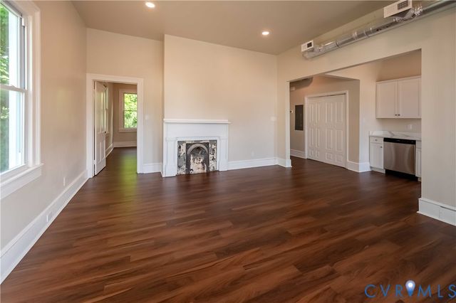 840 Commerce St, Petersburg, VA 23803