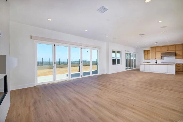 2045 Verne View, Carlsbad, CA 92008