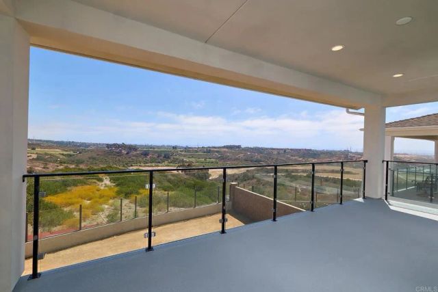 2045 Verne View, Carlsbad, CA 92008
