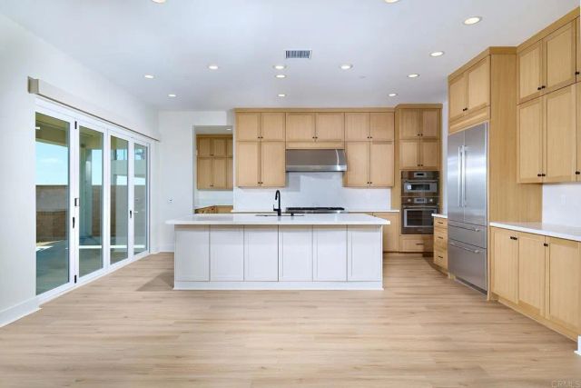 2045 Verne View, Carlsbad, CA 92008