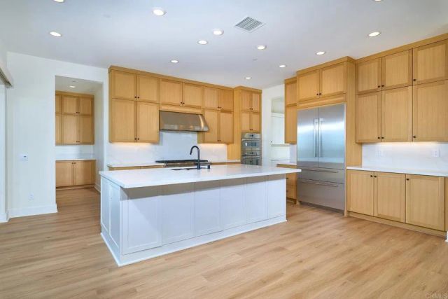 2045 Verne View, Carlsbad, CA 92008