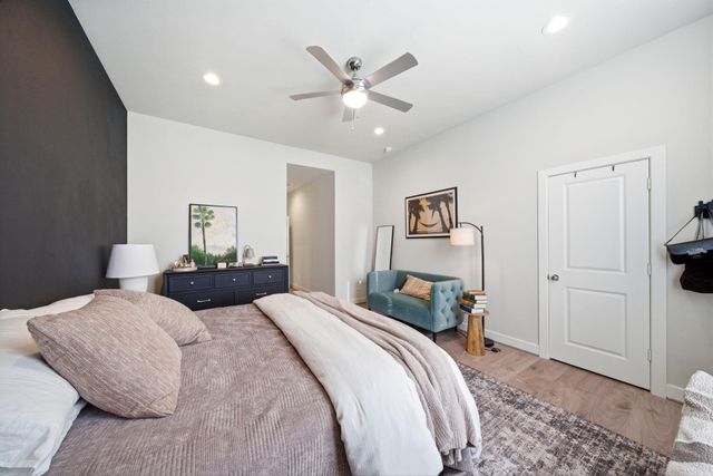 5929 Haring Lane, Houston, TX 77091