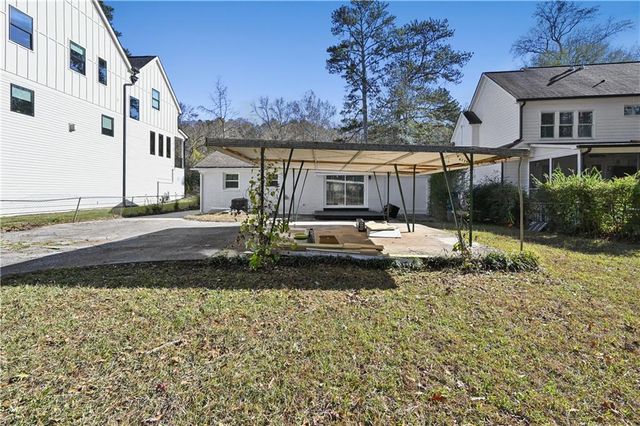 1728 Wayland NE Circle, Brookhaven, GA 30319